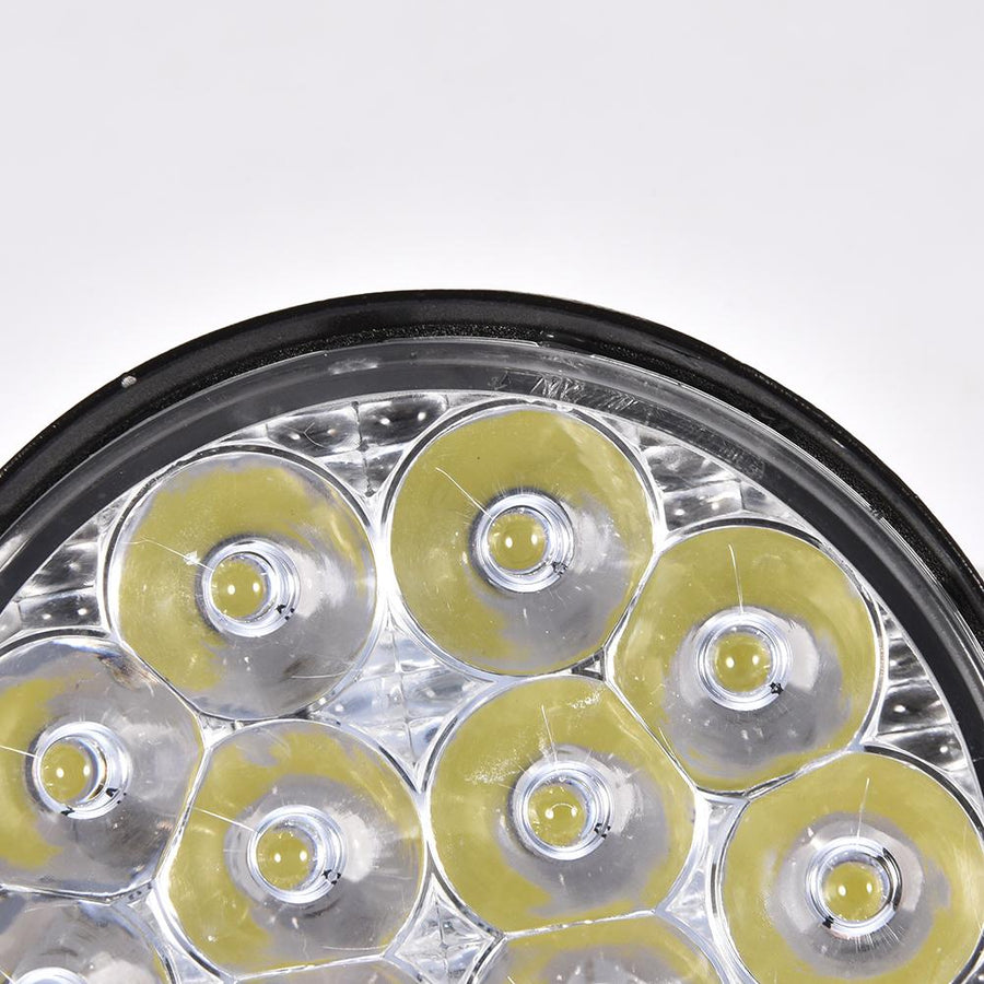 Комплект от 2бр. 42W Мини Лед LED Диоден Фар Халоген Дневни Светлини 12V - 24V за автомобил офроуд бус ван камион