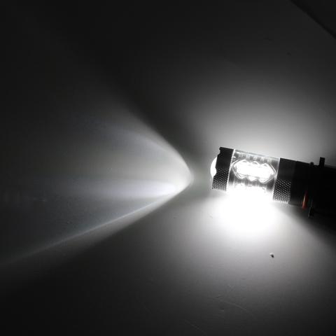 Комплект LED Диодни Крушки С Лупа HB4 9006 За Халогени