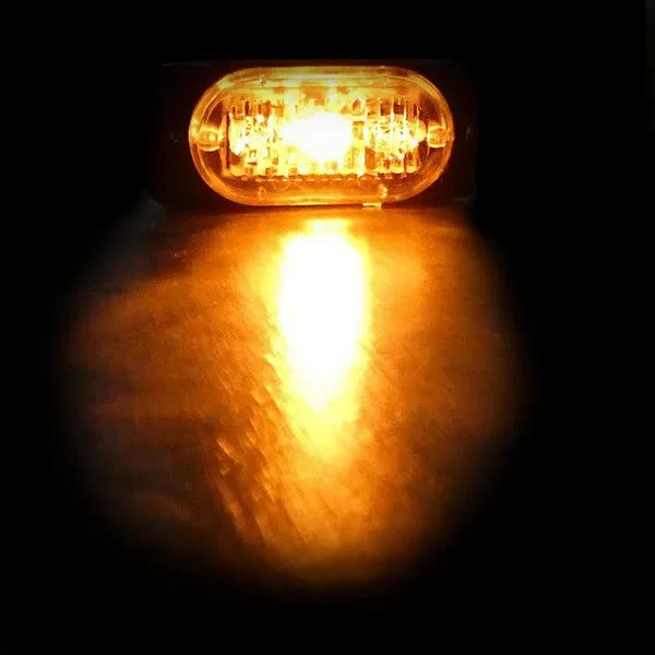 3 LED Аварийна Лампа За Пътна Помощ, Жълта Блиц Светлина, Мигаща! MAR749