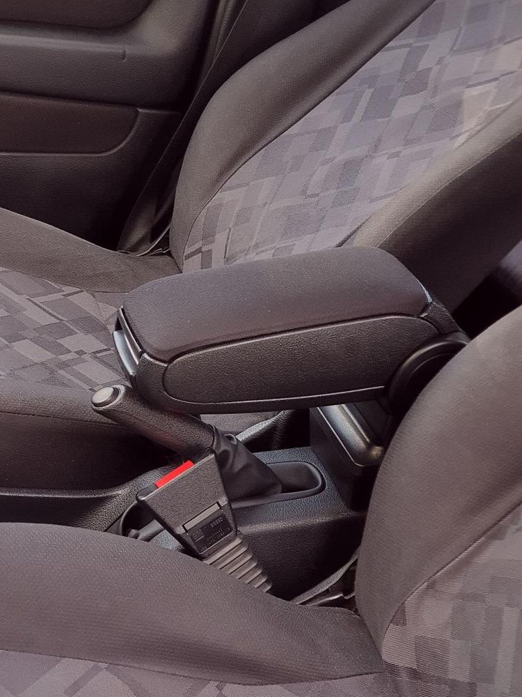 Подлакътник, Барче за автомобил Opel Astra G 1998 - 2004 с черно текстилно покритие