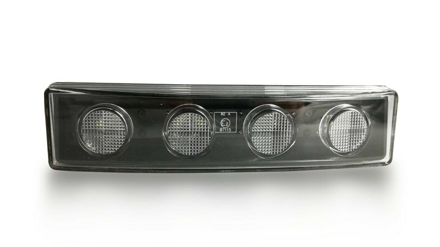 1бр Оранжев LED преден габарит маркер за Скания Scania- 180mm x 40 mm с букса