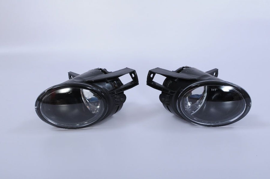 Комплект халогени за мъгла за Volkswagen Passat 3C B6 2006–2009 OEM 3C0941699A / 3C0941700A