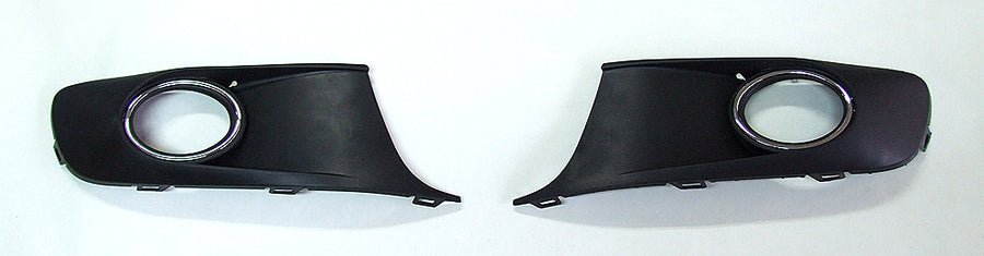 Комплект решетки за халогени на Volkswagen VW Caddy / Touran Type 2K Facelift 2011–2015 OEM 1T0853665P9B9, 1T0853665