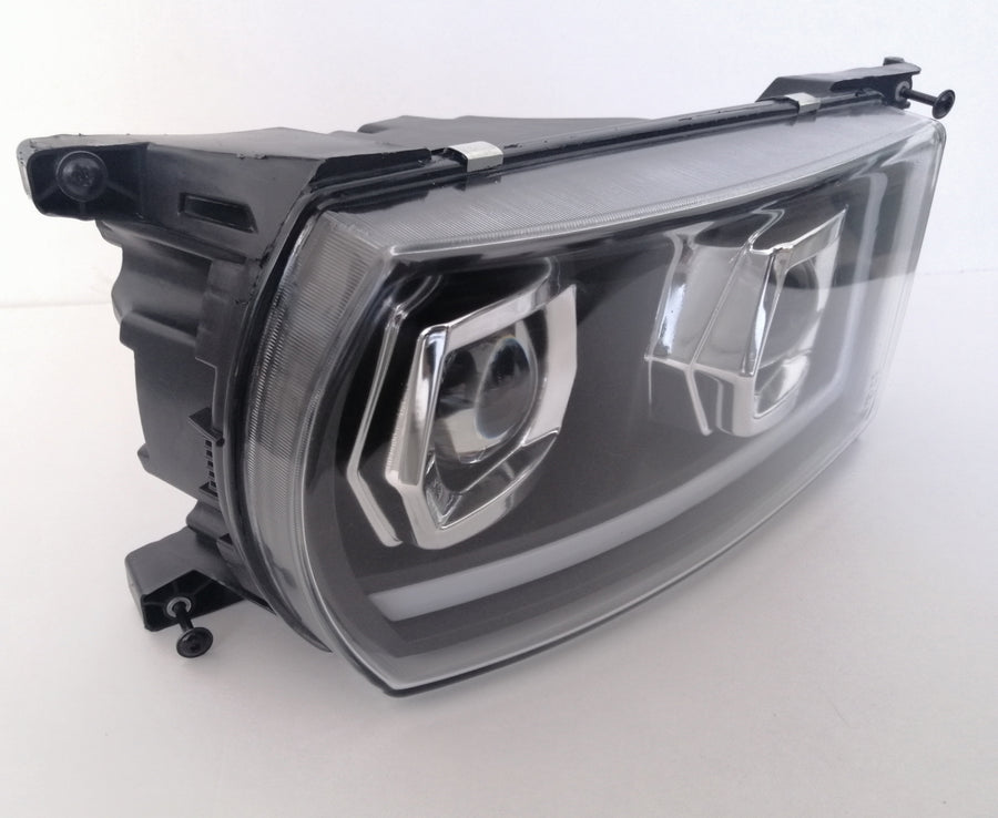 Десен LED Лед диоден преден фар с DRL дневна светлина за камион Scania P G R S R420 R500 R520 R620 P500 24V