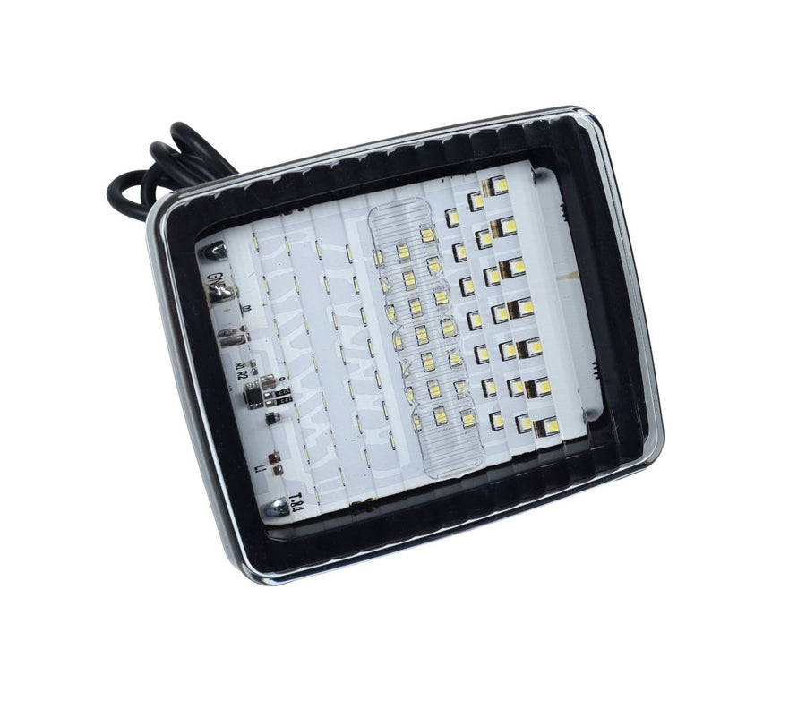 LED бяла задна светлина – габарит с 70 LED диода, 12–24V