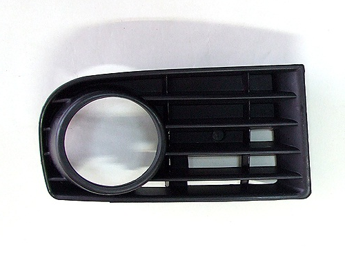 Комплект лява + дясна решетка за халогени за броня за Volkswagen VW GOLF MK5 2004-2009г.