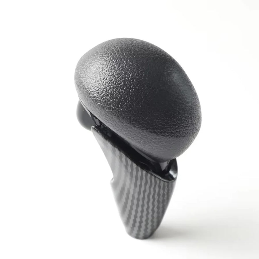 Топка за скоростен лост Honda Civic (2006–2011) Карбонов ефект – OEM 54130-SNA-A81 / 47115-SNA-A82ZA