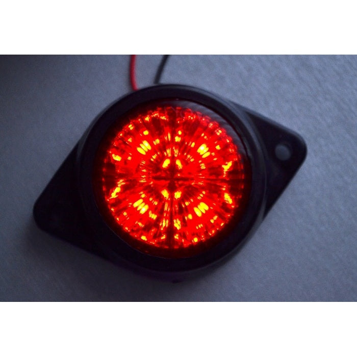 Кръгъл LED габарит с 4 диода, 12V- Червен
