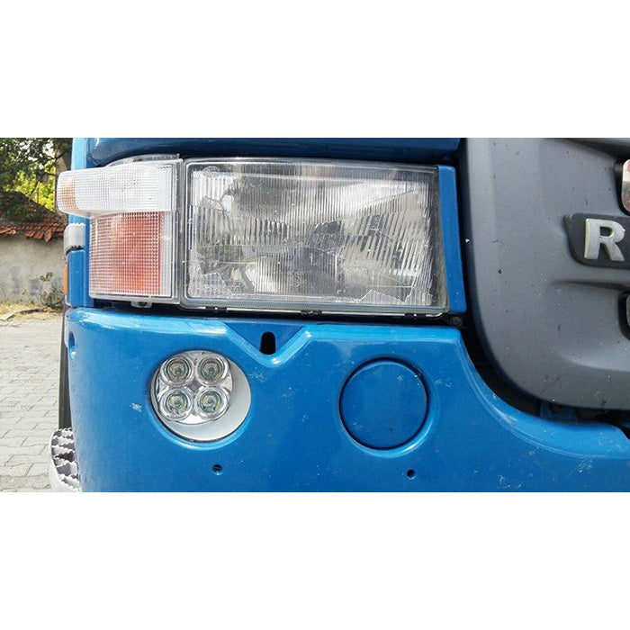 LED дневна светлина - халоген за Scania R, десен