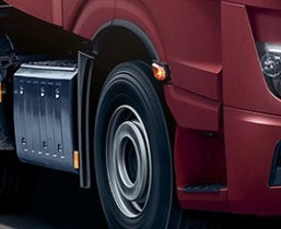 Пластмасова добавка ( вежда за калник ) за Mercedes Actros MP4/MP5