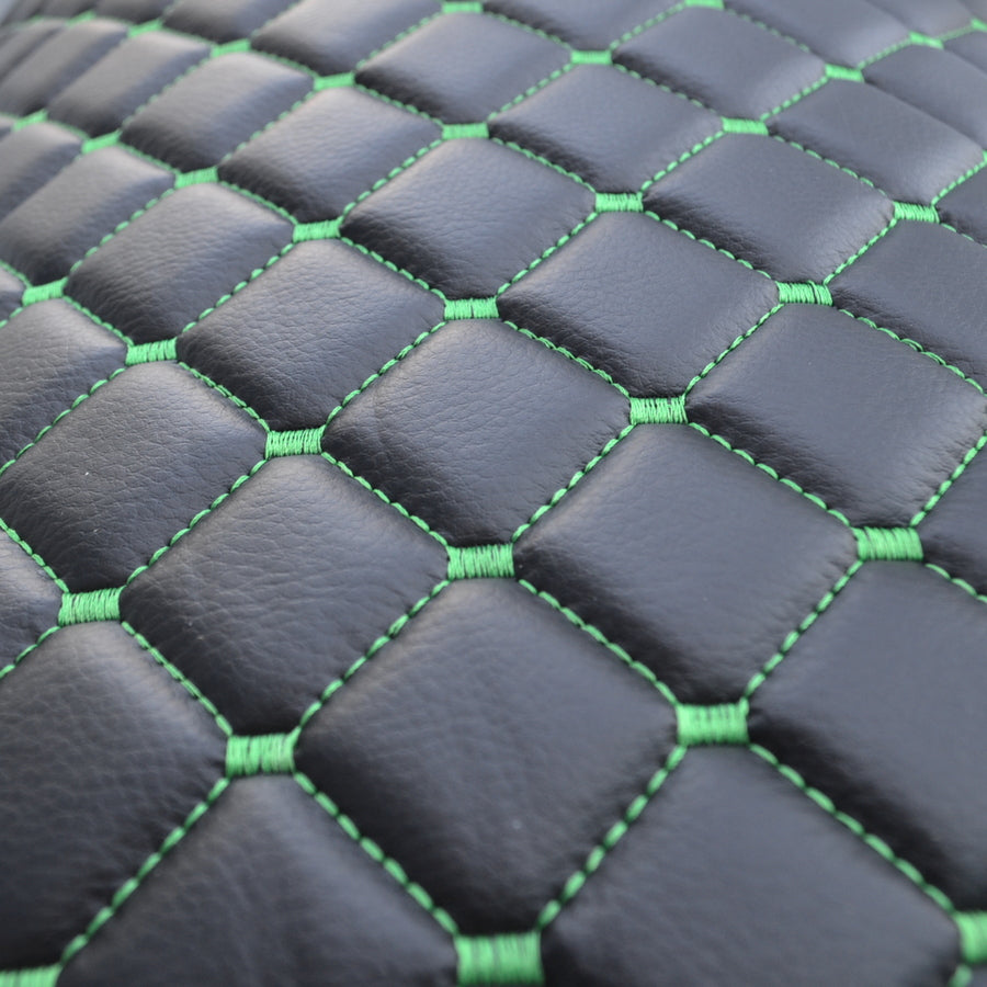 Кожени стелки за DAF XG 2021+, черни със зелен шев