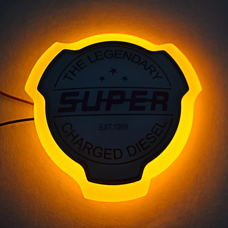 Огледална табелка SUPER – син текст, бяла, външна, за решетка, 12/24V, жълт неон