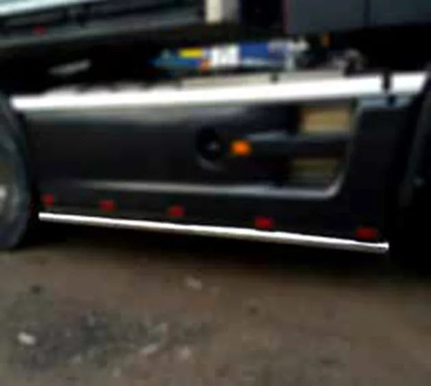 Страничен ролбар за DAF XF105 – ляв и десен