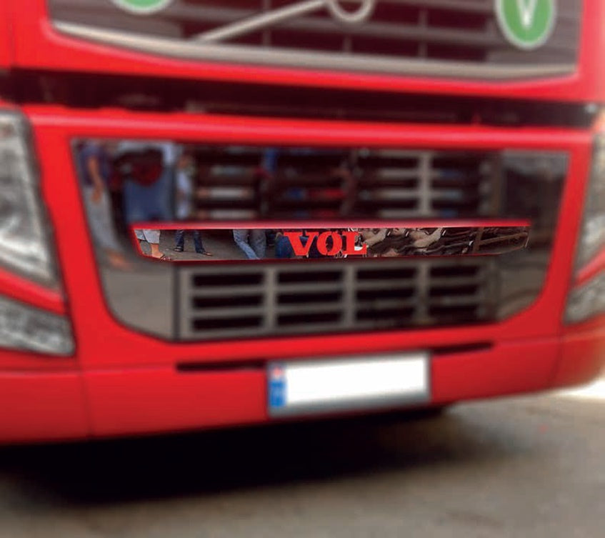 Декоративна лайсна за предна решекта за Volvo FH2/FH3