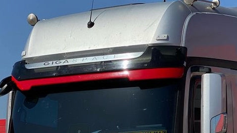 Пластмасов сенник за Mercedes Actros Mp4/Mp5 ,