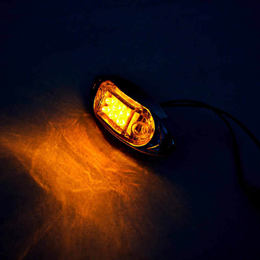 Овален LED габарит, бял с жълта светлина, 12V