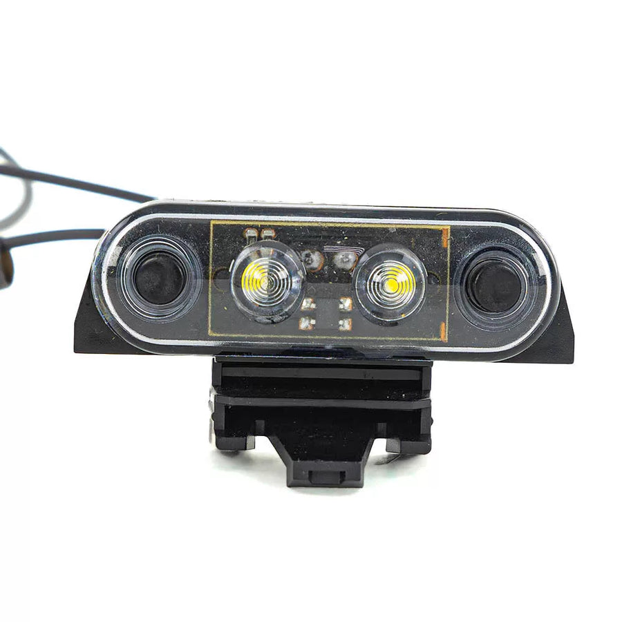 Бял LED габарит за Volvo FH/FM12/FH16 - жълта светлина, с 2 диода