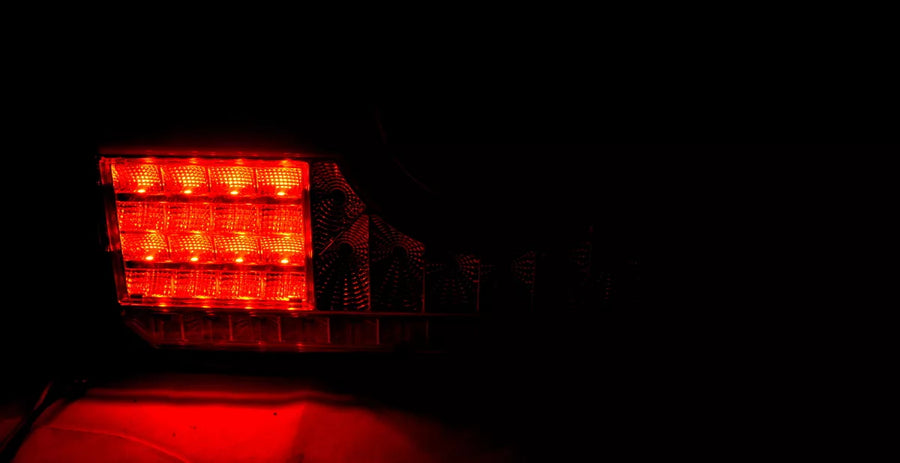 ЛЯВ LED стоп. 35см, с дъга, 12/24V