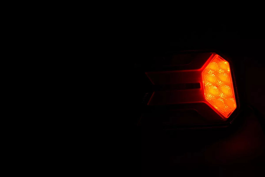ЛЯВ LED NEON стоп с 5 функции, динамичен мигач, 12/24V, 35см