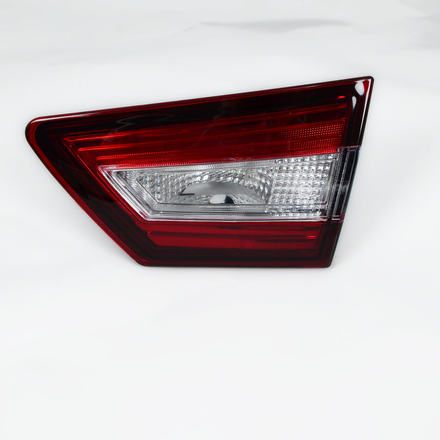 Десен стоп за Renault Clio, 2012-2020, без цокъл, хечбек