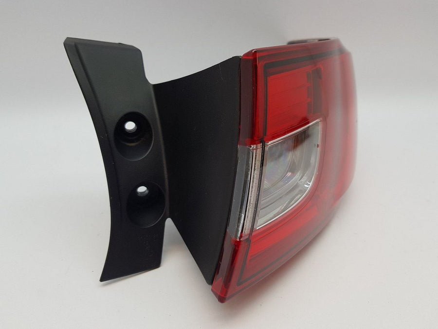 Десен стоп за Renault Clio, 2012-2020, без цокъл, купе