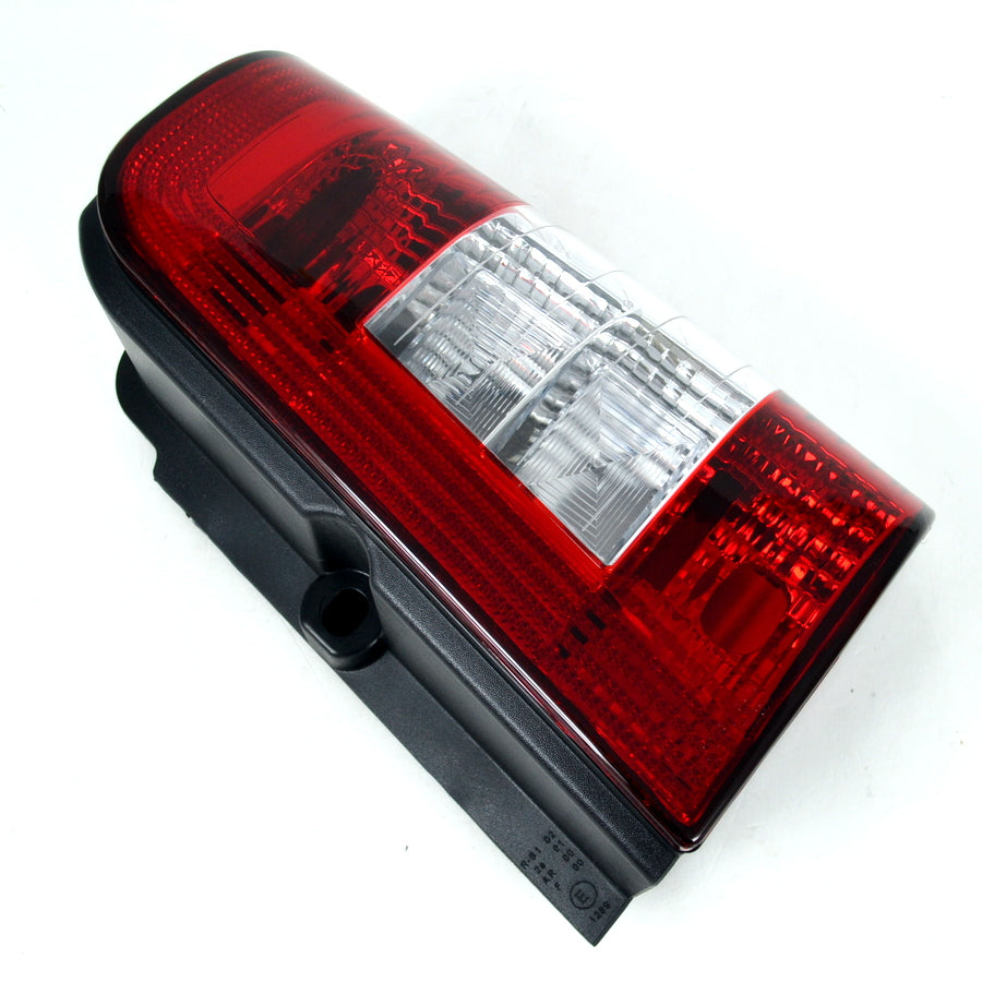 Десен стоп за Peugeot Partner / Citroën Berlingo 2005–2008 – вертикална врата.