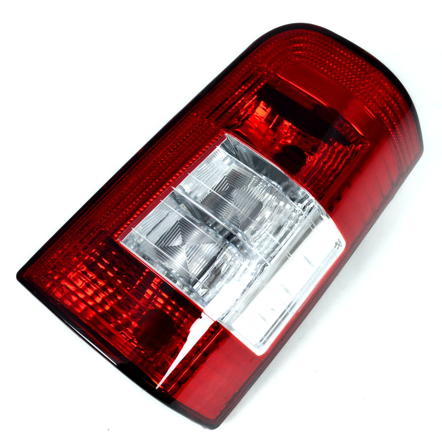 Десен стоп за Peugeot Partner / Citroën Berlingo 2005–2008 – вертикална врата.