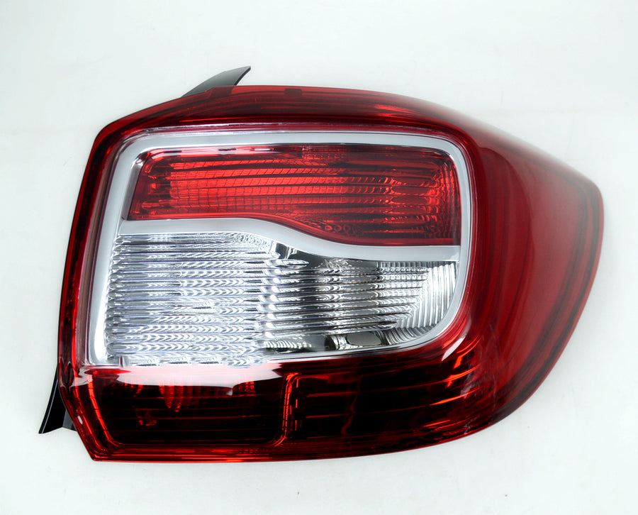 Десен стоп за Renault Symbol 2013+ – RH