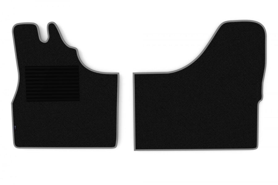 Мокетени стелки за Iveco DAILY IV 2006-2010 & Iveco DAILY V 2011-2014, черни със сив кант