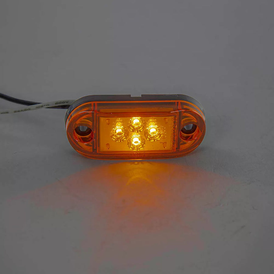 LED габарит, жълт овал Е-маркиран с 4 диода, 24V