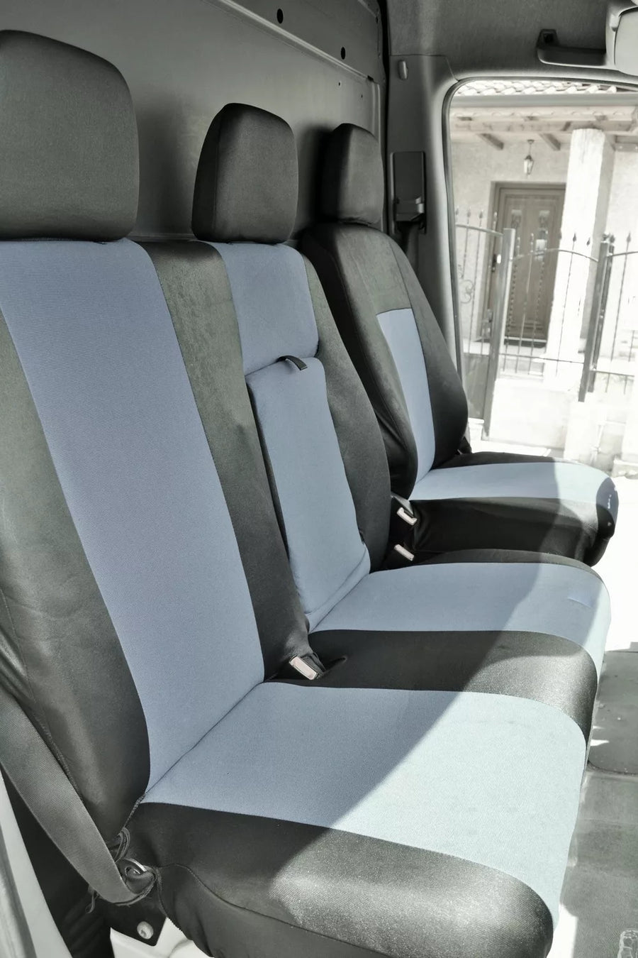 Тапицерия за Mercedes Sprinter с 1+2 седалки, сива, 2010+