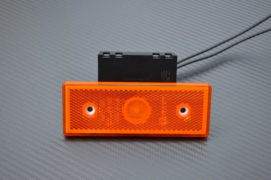 LED габарит правоълълен със скоба 120/45mm, 1 диод, 12/24V - Жълт