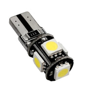 Комплект от 2 броя Лед Крушки За Габарит Т10 W5W LED 5 SMD Canbus 12V Бяла Светлина в блистер
