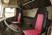 Комплект 1+1 тапицерия от еко кожа за VOLVO FH EURO 6 2016-2020 - червено-черно