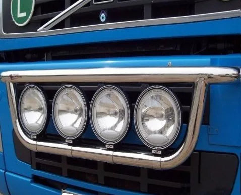 Ролбар над броня между фарове за Volvo FH4
