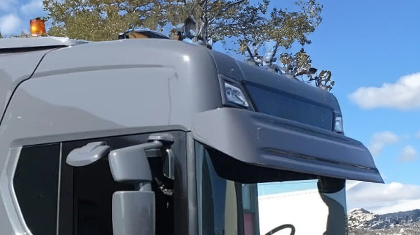 Пластмасов сенник за Scania S/R 2017+