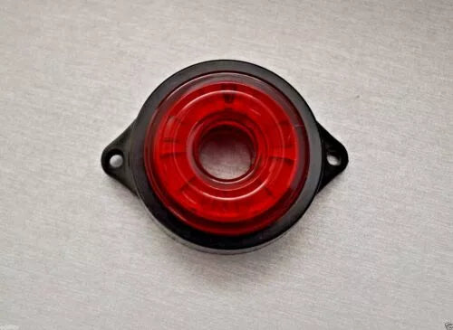 Червен кръгъл LED габарит с бягаща светлина, 24V