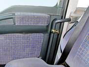 Заключалки блокаж на врати кабина от вътре за Scania 2004-2016