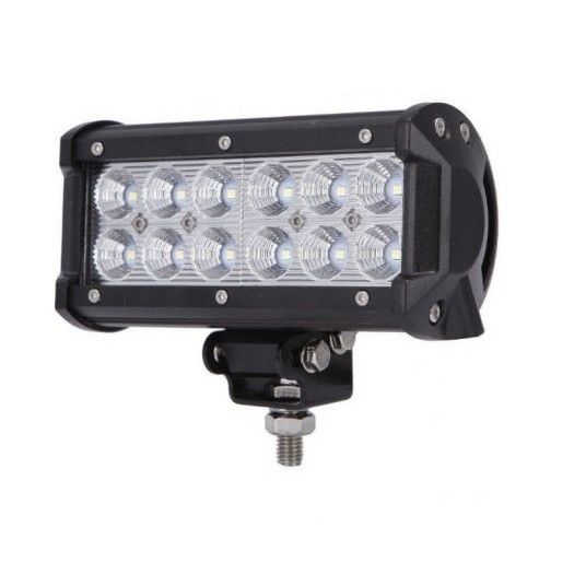Универсален Лед LED Халоген Фар Работна Лампа 12V - 24V за автомобил офроуд бус ван камион