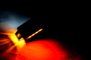Тройно LED диодно рогче - ляво, червено/бяло/жълто, 12/24V, опушено