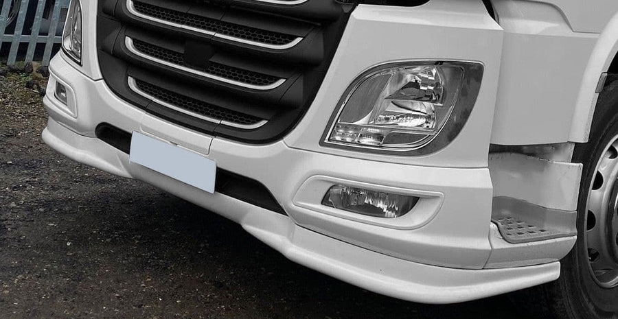 Пластмасова добавка под предна броня за DAF XF 106